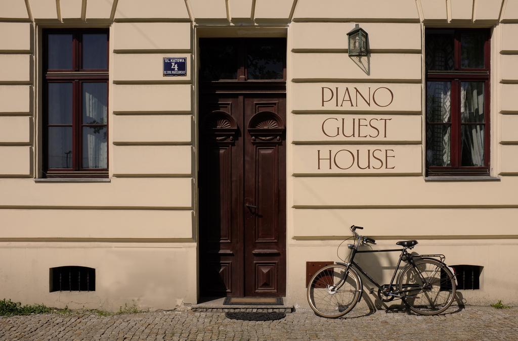 Piano Guest House Krakow Ngoại thất bức ảnh